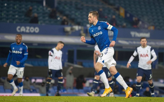 与以往依赖 与以往依赖